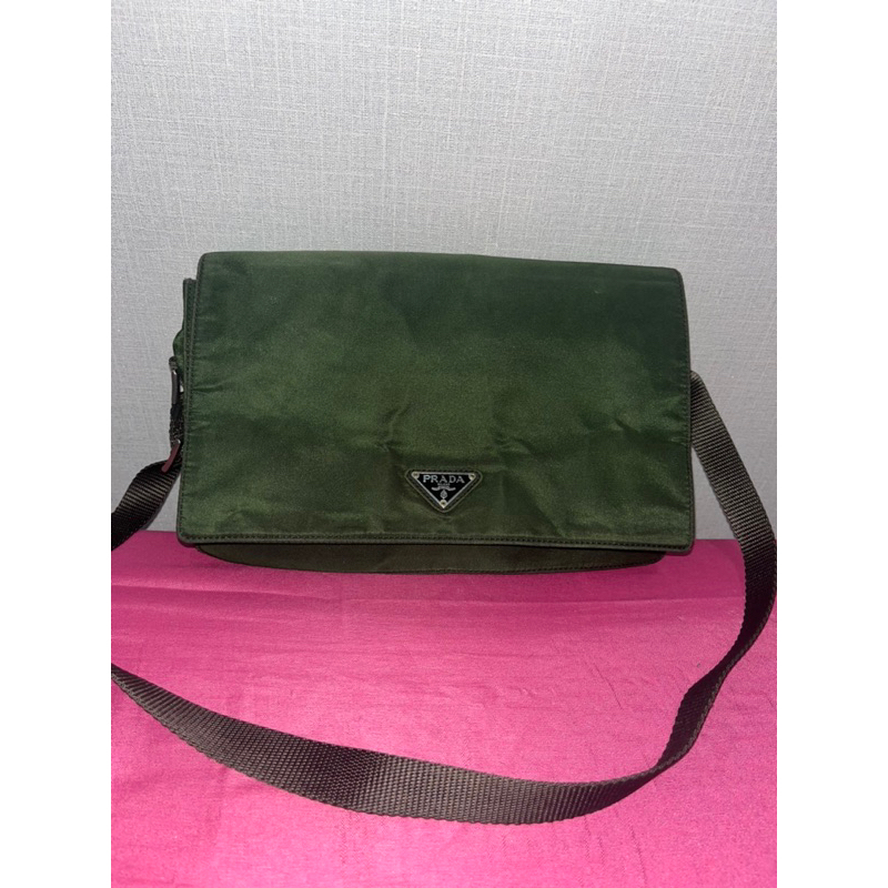 Jual Prada NYLON BAG VINTAGE ARMY ORIGINAL Shopee Indonesia