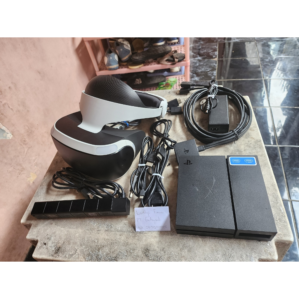 PlayStation VR CHU-ZVR1 プレステ Sony CUH-ZVR1 PlayStation VR Worlds Console with Accessories for