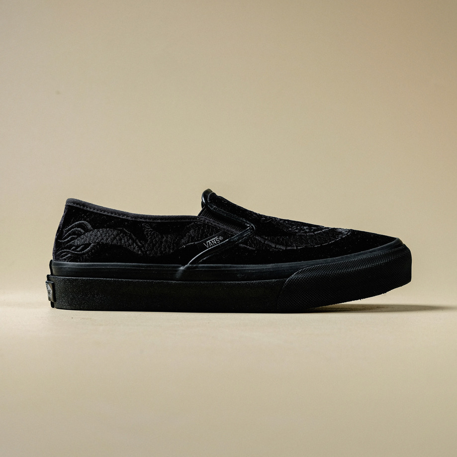 Jual VANS SLIP ON JAPAN X DELUXE DRAGON ORIGINAL Shopee Indonesia