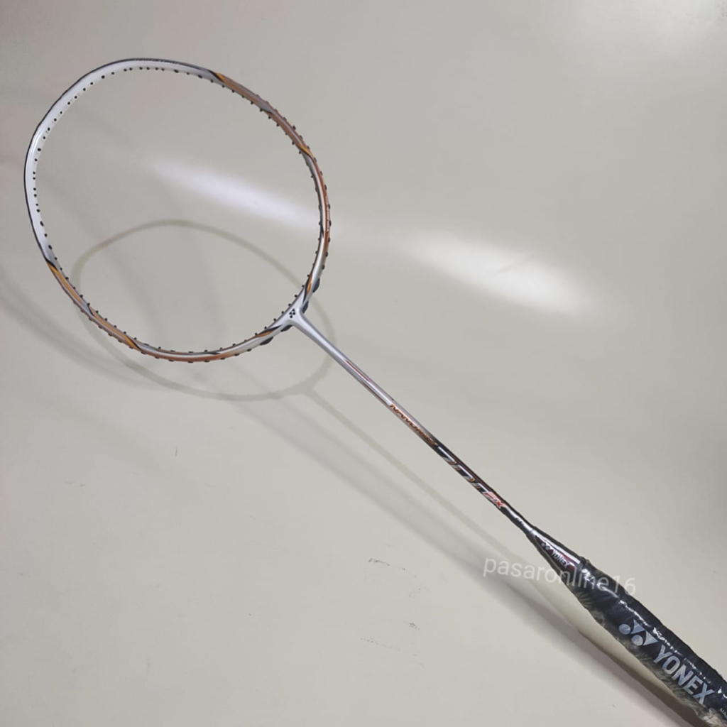 YONEX NANORAY 700 FX 4U 春新作の - ラケット