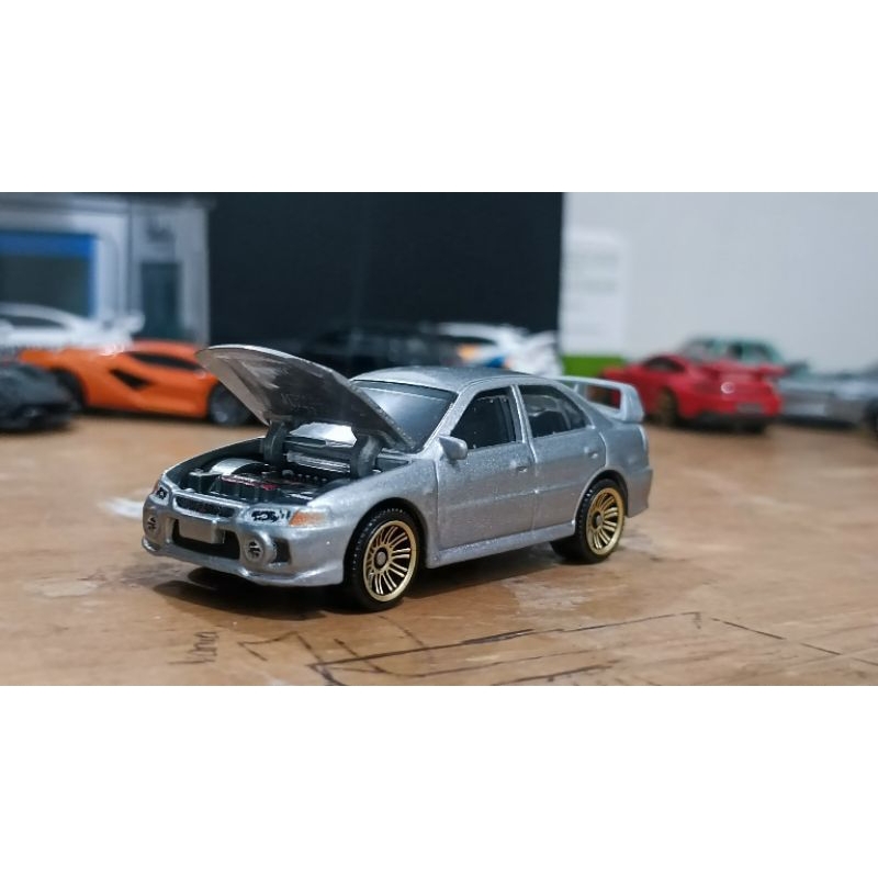 Jual Matchbox Mitsubishi Lancer Evolution | Shopee Indonesia