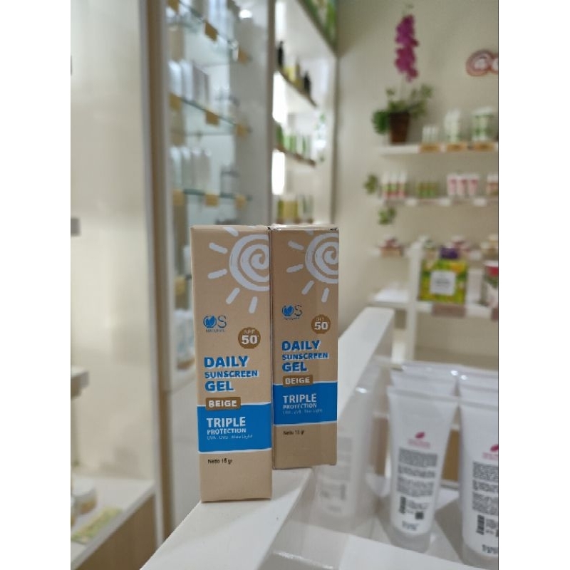 Jual Larissa Daily Sunscreen Gel SPF 50+ Triple Protection Shopee