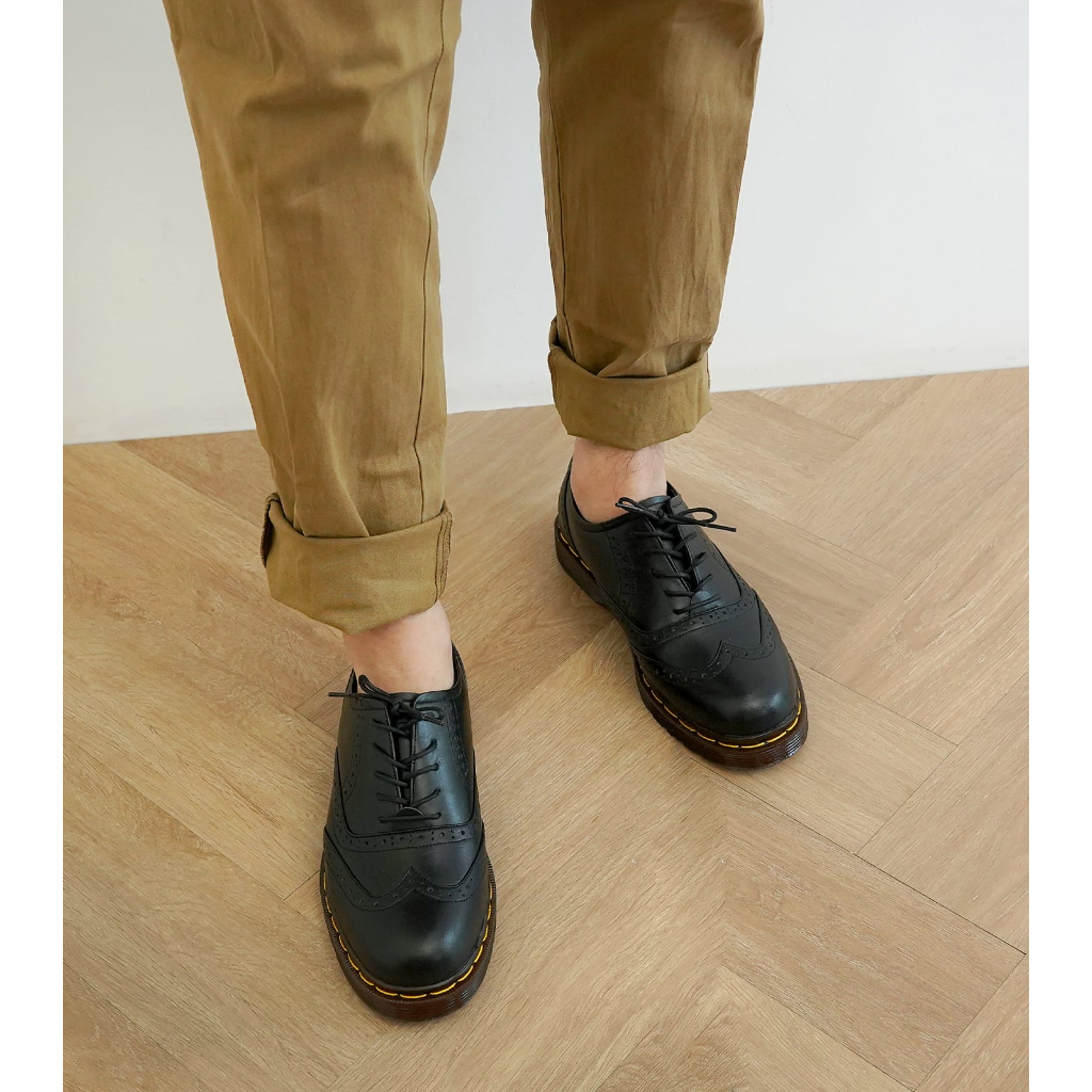 Jual sepatu pantofel pria sepatu docmart wingtip style sepatu kerja ...