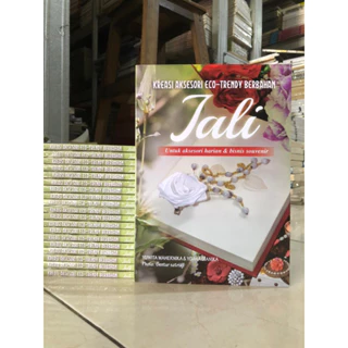 ( PROMO BUKU MURAH ORIGINAL ) BUKU KREASI / BUKU KETERAMPILAN / BUKU KERAJINAN / KREASI AKSESORI ECO-TRENDY BERBAHAN TALI / YUWITA WAHERNIKA & YOANA DIANIKA