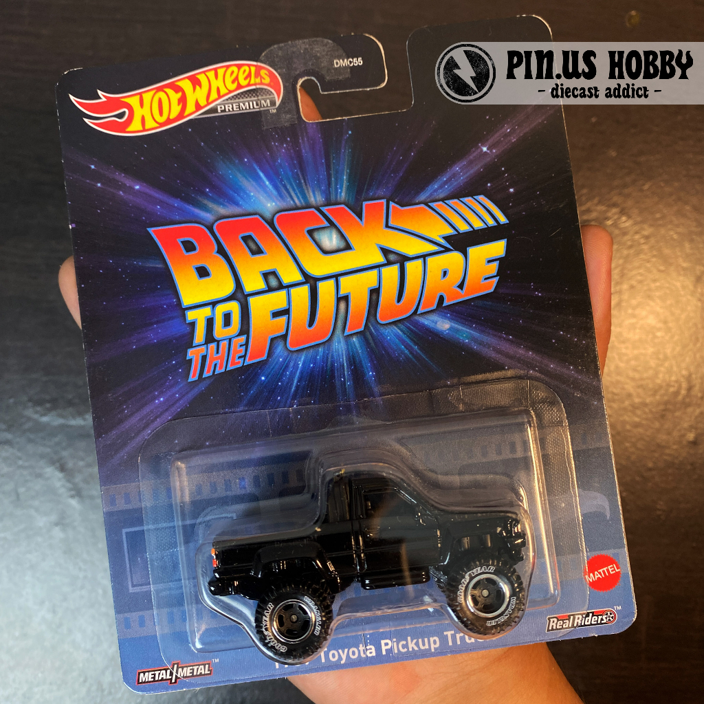 Jual HOT WHEELS PREMIUM 1987 TOYOTA PICKUP TRUCK BACK TO THE FUTURE