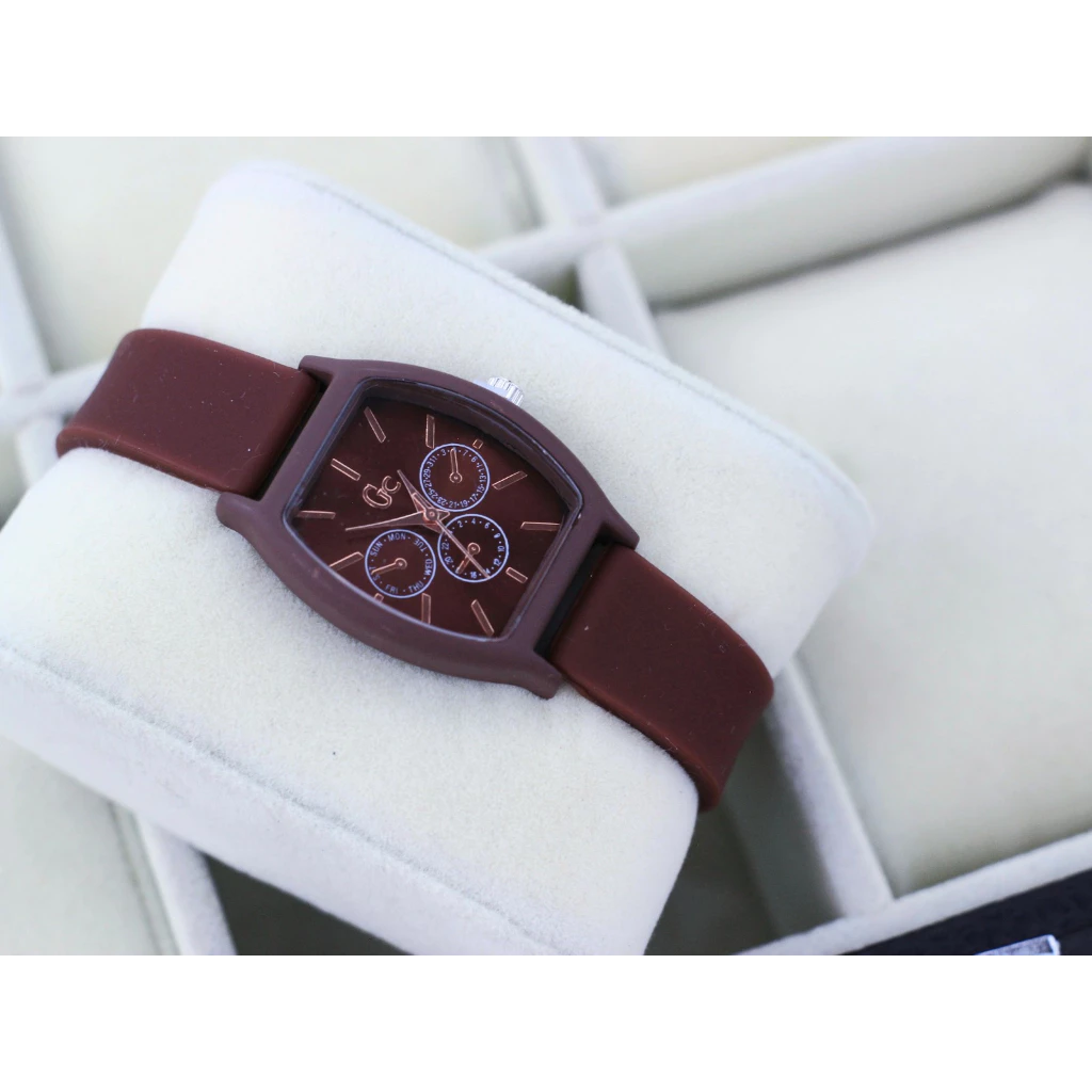 Jam Tangan Wanita Gc Guess Collection Strap Rubber