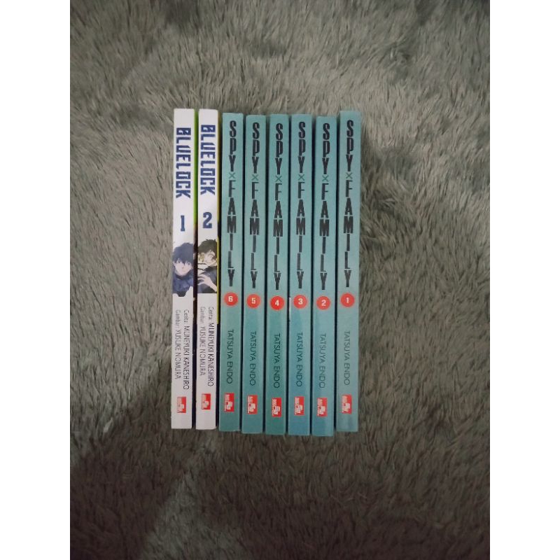 Jual komik blue lock, spy x family preloved good condi | Shopee Indonesia