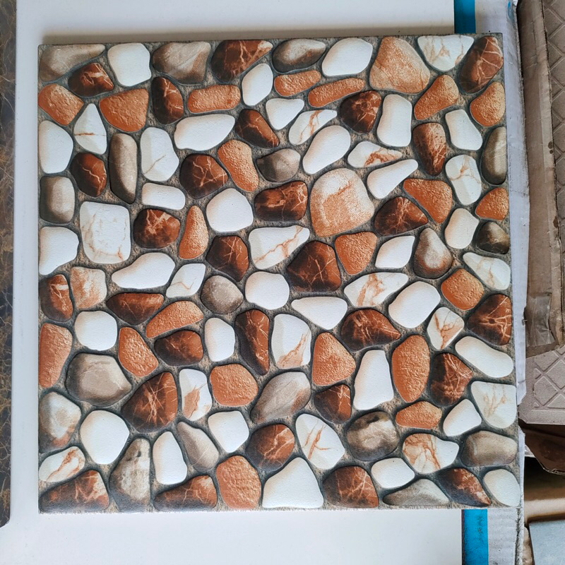 Jual keramik lantai 40x40 motif batu (matt doff)/ keramik garasi