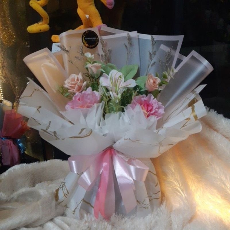 Jual buket bunga artificial/ buket bunga wisuda/buket bunga / bucket ...
