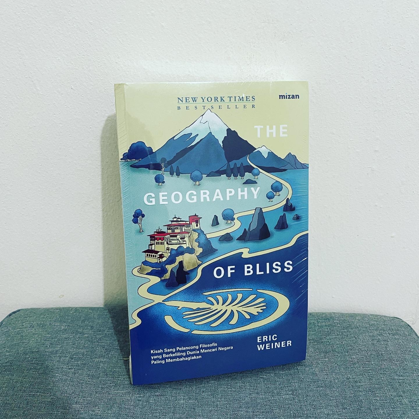 Jual The Geography of Bliss Eric Weiner Shopee Indonesia