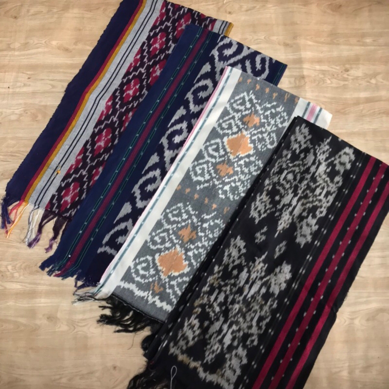 Jual Selendang Blanket Klasik Motif Gringsing | Shopee Indonesia