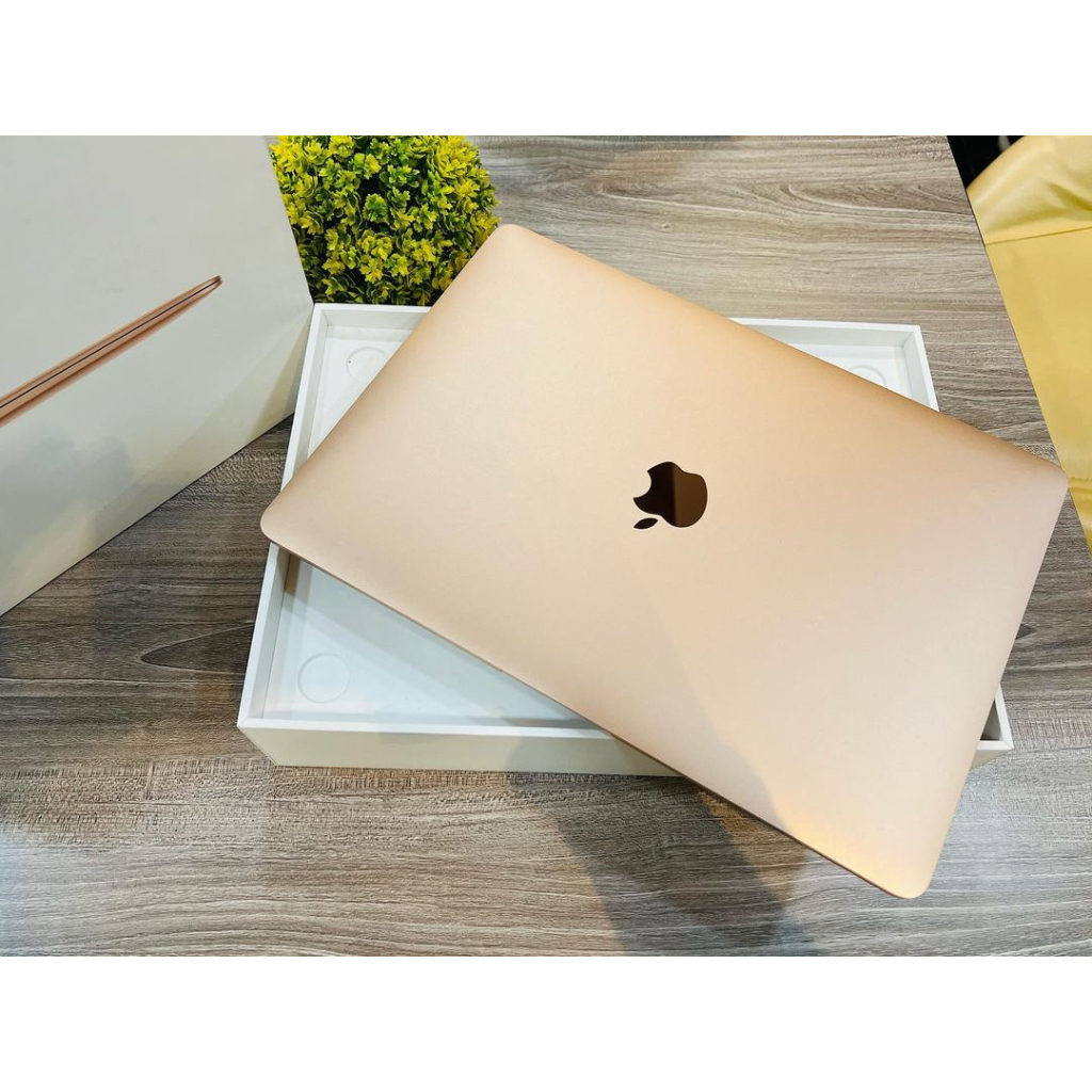 MacBook Air 2020 ゴールド 8G Apple MacBook Air 2020 256GB Intel