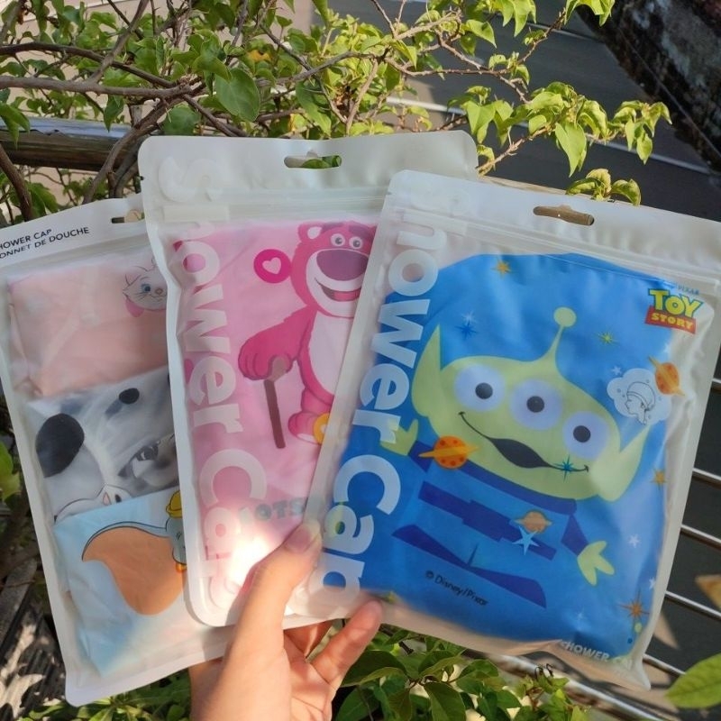 Jual MINISO DISNEY COLLECTION SHOWER CAP PENUTUP KEPALA SAAT MANDI ISI