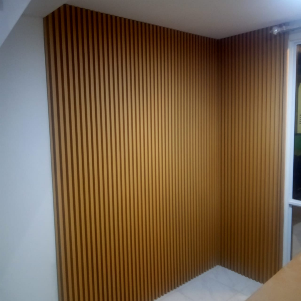 Jual panel dinding wpc panel dinding partisi kisi-kisi dinding backdrop