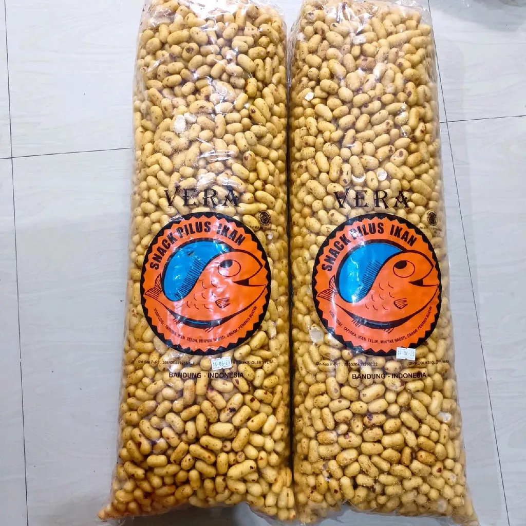 Jual Pilus bumbu rujak /pilus pedas/pilus 1 kg/Snack pilus pedas ...