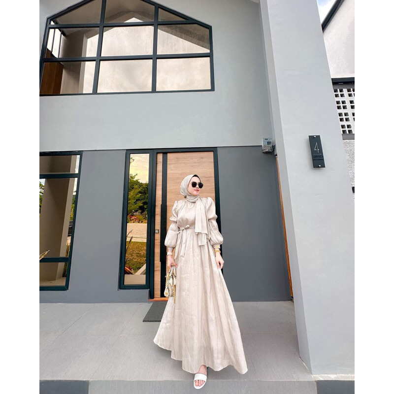 [READY STOCK] Zea Dress in White