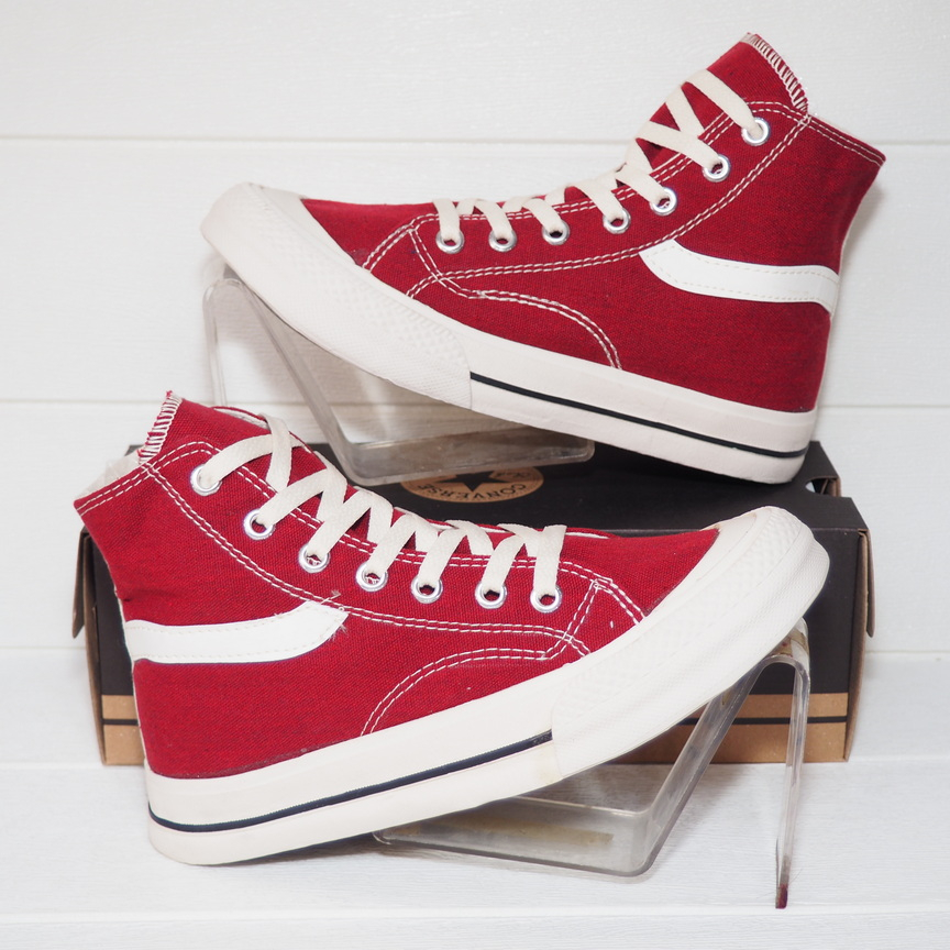 Jual SEPATU SNEAKERS CONVERSE ALL STAR HIGH CHUCK TAYLOR CT2