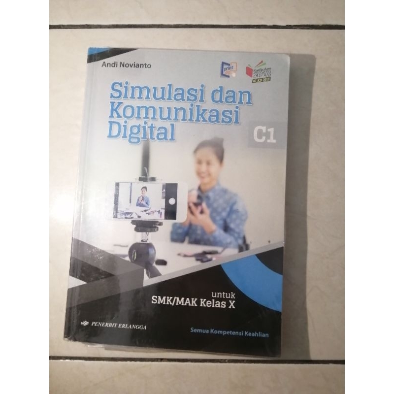 Jual Buku Simulasi Dan Komunikasi Digital Untuk SMK/MAK Kelas 10 (bekas ...