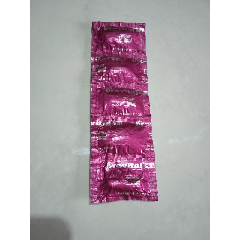 Jual provital plus strip 5 kapsul suplemen | Shopee Indonesia