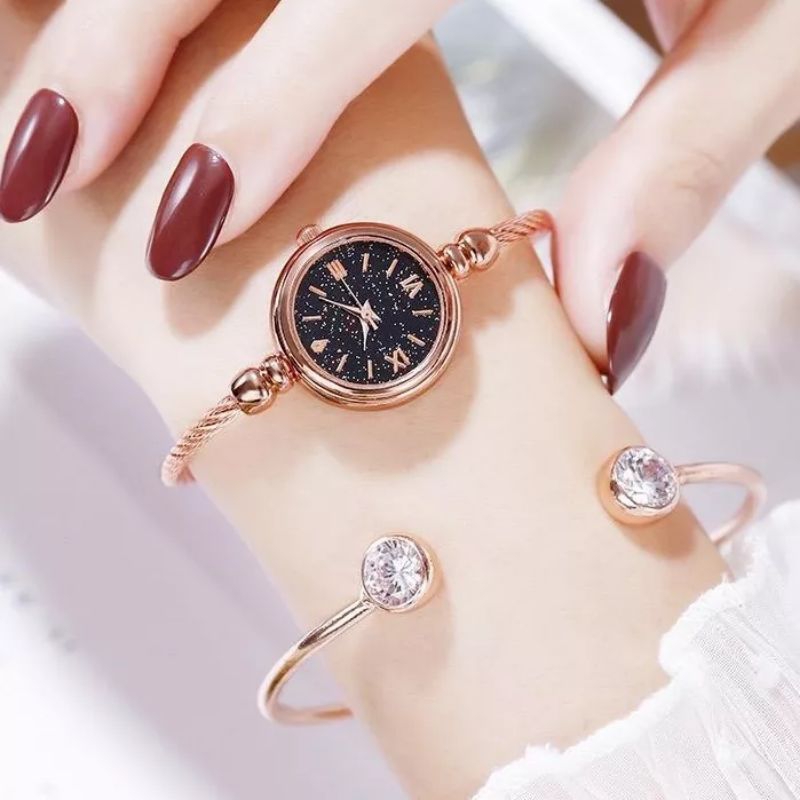 Jual jam tangan gelang wanita/jam tangan model gelang free batre