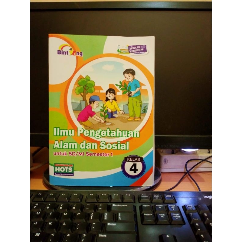 Jual Buku Bintang Kelas 4 SD/MI Semester 1 Bahasa Indonesia, Matematika ...