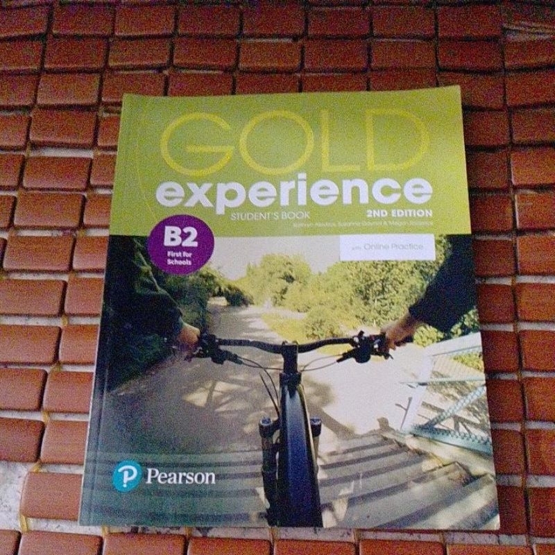 Jual Buku Gold Experience Student Book B2 | Shopee Indonesia