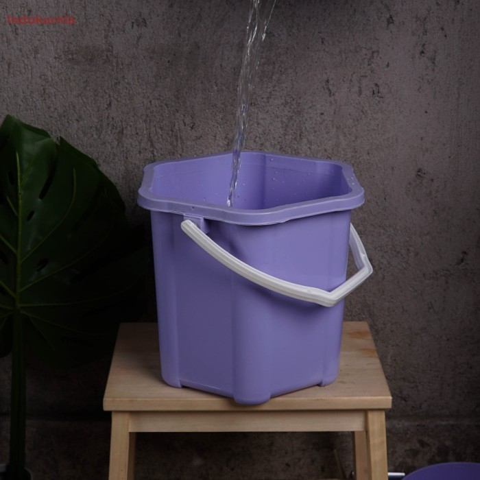 Jual IH- EMBER PLASTIK GAGANG SEGI 6 PASTEL EMBER JEPANG 3 GALON ...