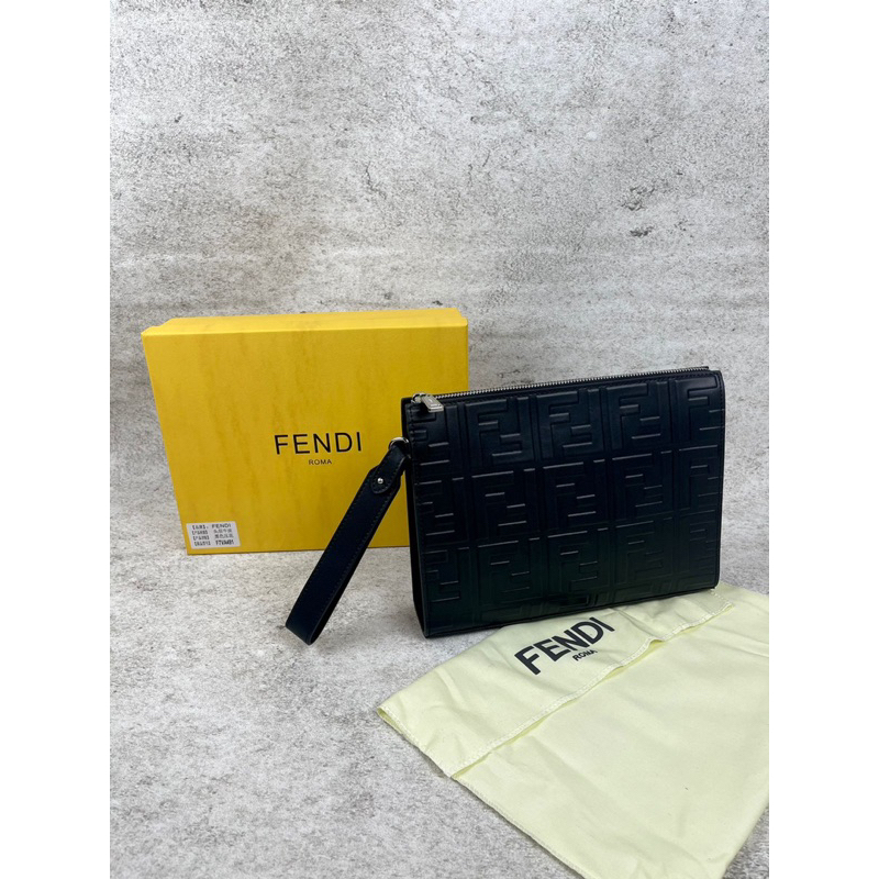 Harga clutch sales fendi