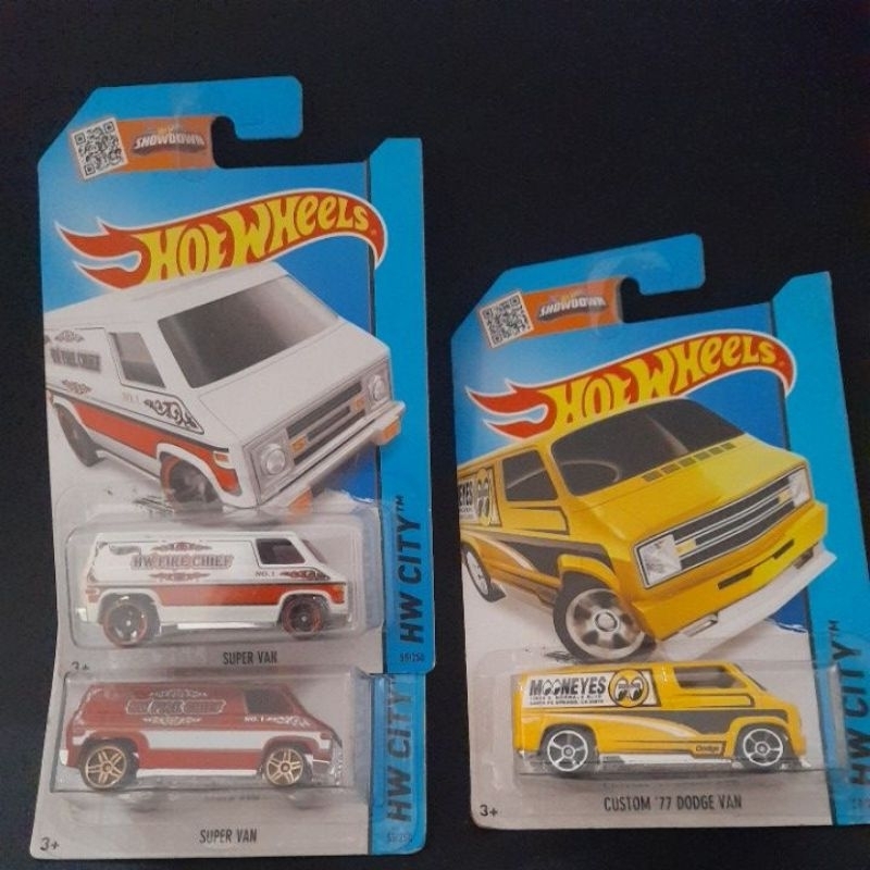 Jual Hot Wheels Custom 77 Dodge Van Mooneyes Super Van Fire Chief Shopee Indonesia