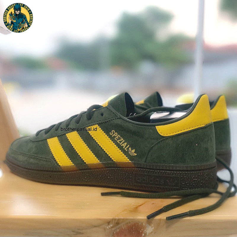 Adidas spezial online green yellow