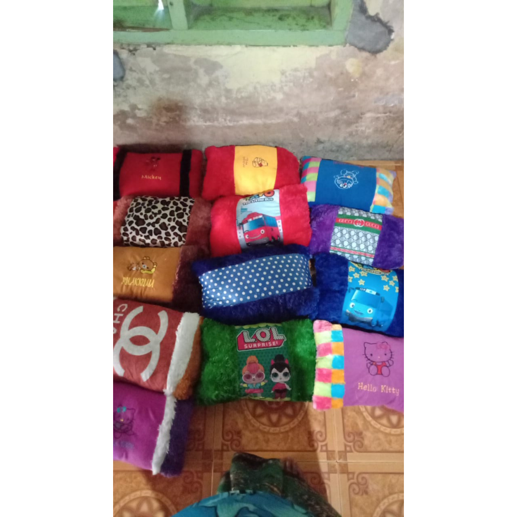 Jual Bantal Guling Catur Karakter Bulu Rasfur Full Silicon Dilengkapi ...