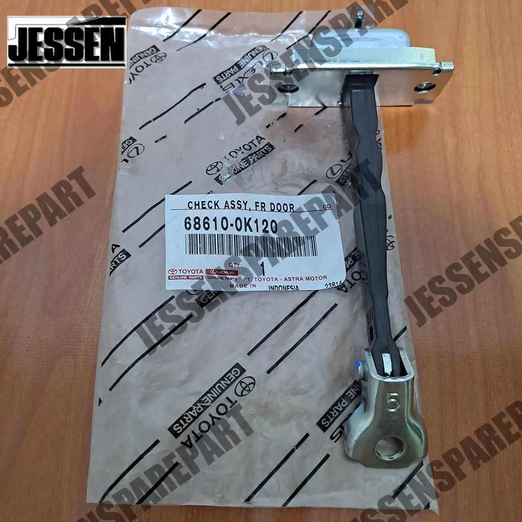 Jual Stopper Check Door Pintu Depan Fortuner New 68610-0K120 Original ...