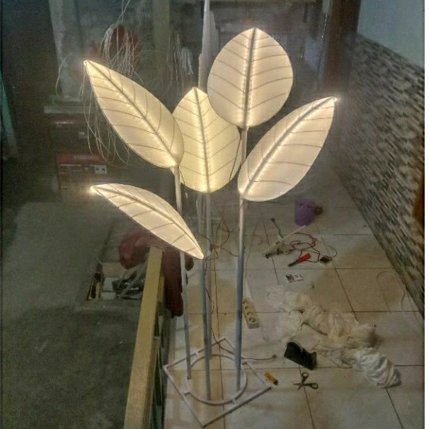 Jual Lampu Standing Dekorasi pelaminan model daun | Shopee Indonesia