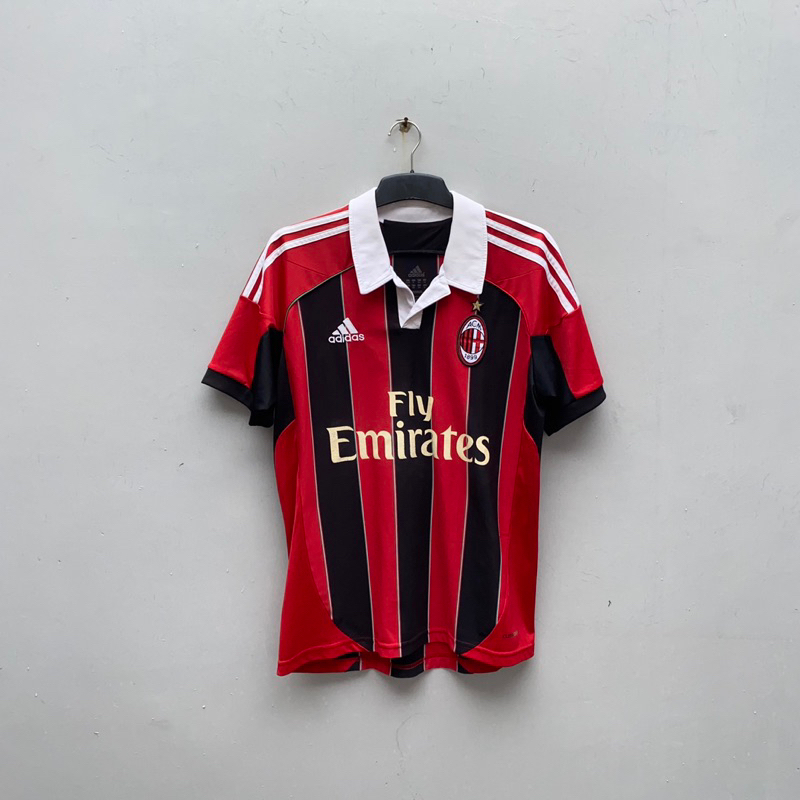 Milan best sale jersey 2012