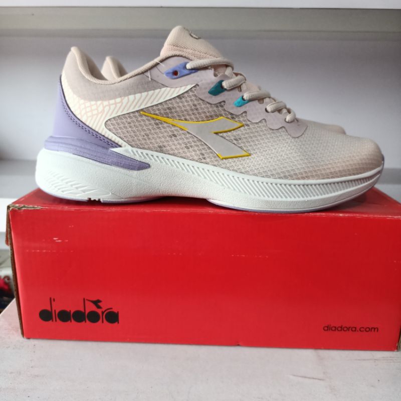 Jual Diadora Fritz E Size Shopee Indonesia