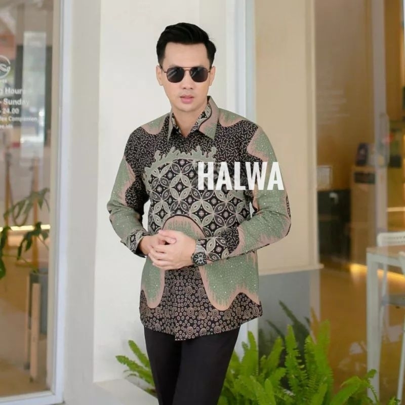 Jual Batik pria sage green kemeja lengan panjang warna hijau | Shopee