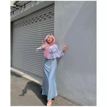 Rok Satin Lilit Midi Skirt Marmaid Maxi Korea Panjang Bahan Velvet Maxmara Roberto Cavali Pesta