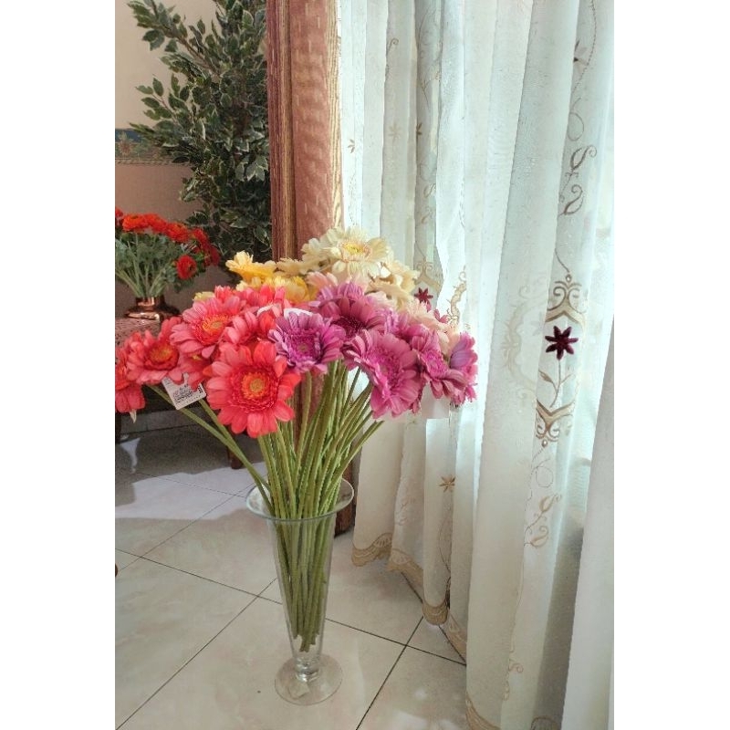 Jual DEFECT ALLERT! Gerbera artifisial defect, produk bekas display ...