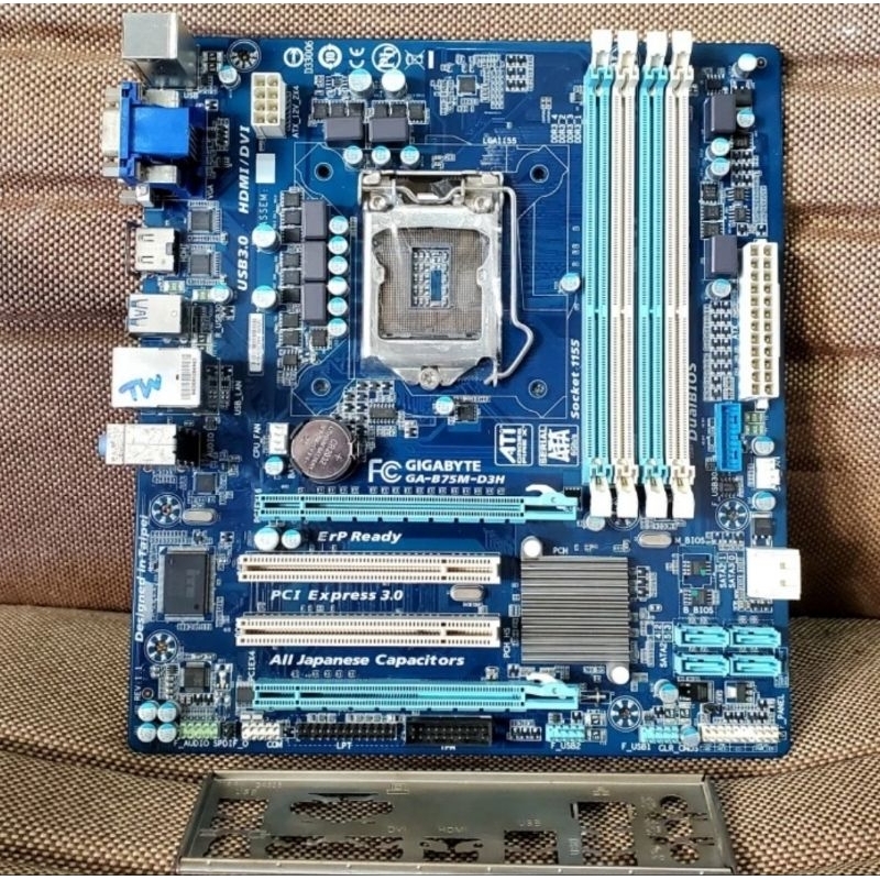 Jual Motherboard Gigabyte B75MD3H. Intel lga 1155 (Gen 2/3) ddr3