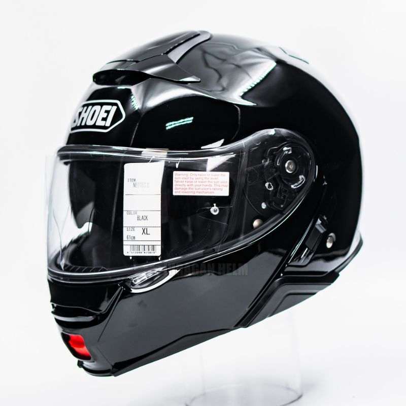 harga helm shoei neotec 2 II MODULAR HELMET making it a great choice for hybrid motorcyclists Jual Helm Shoei Neotec 2