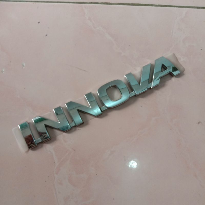Jual emblem merek INNOVA original | Shopee Indonesia