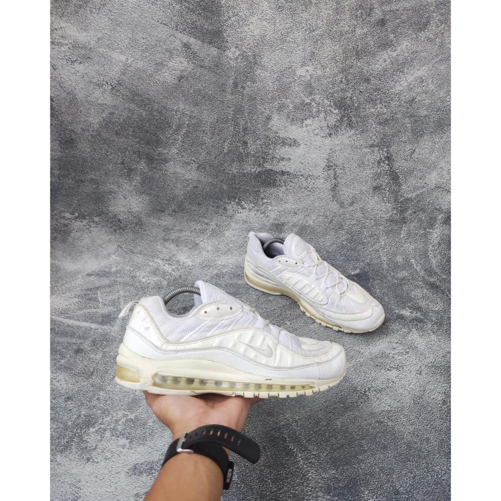 air max 98 triple white on feet