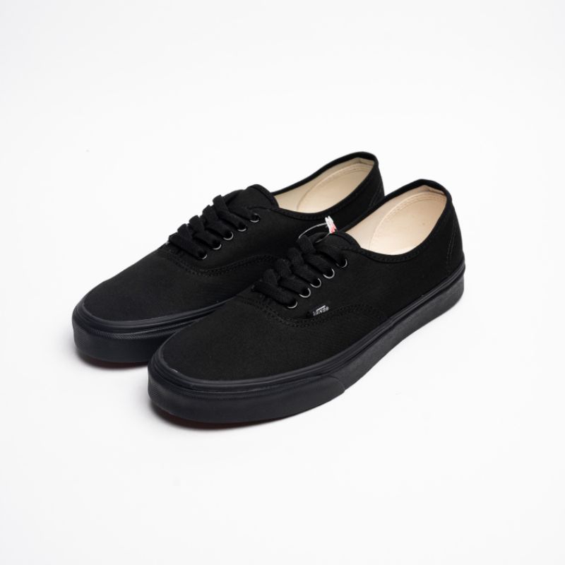 Jual SNEAKER - VANS – AUTHENTIC FULL BLACK – BNIB – 100% ORIGINAL ...