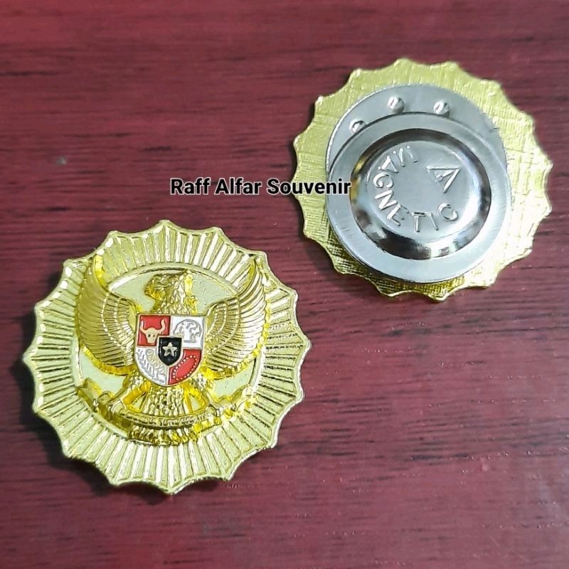 Jual PIN GARUDA - LENCANA GARUDA PANCASILA | Shopee Indonesia