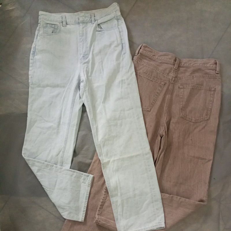 Jual G*u Light brown and blue Denim jeans boyfriend Original sisa ...