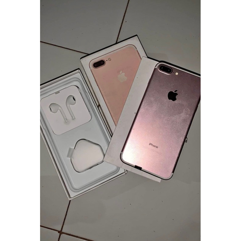 iPhone 7plus 128GB ローズゴールド Apple iPhone 7 Plus Rose Gold 128GB UNLOCKED plus 3 Cases