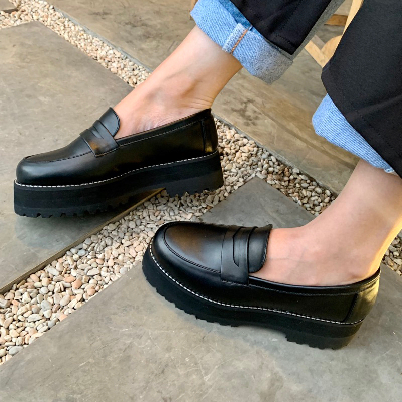 Jual Sepatu Wanita Platform Eco Slip On Shoes | Shopee Indonesia