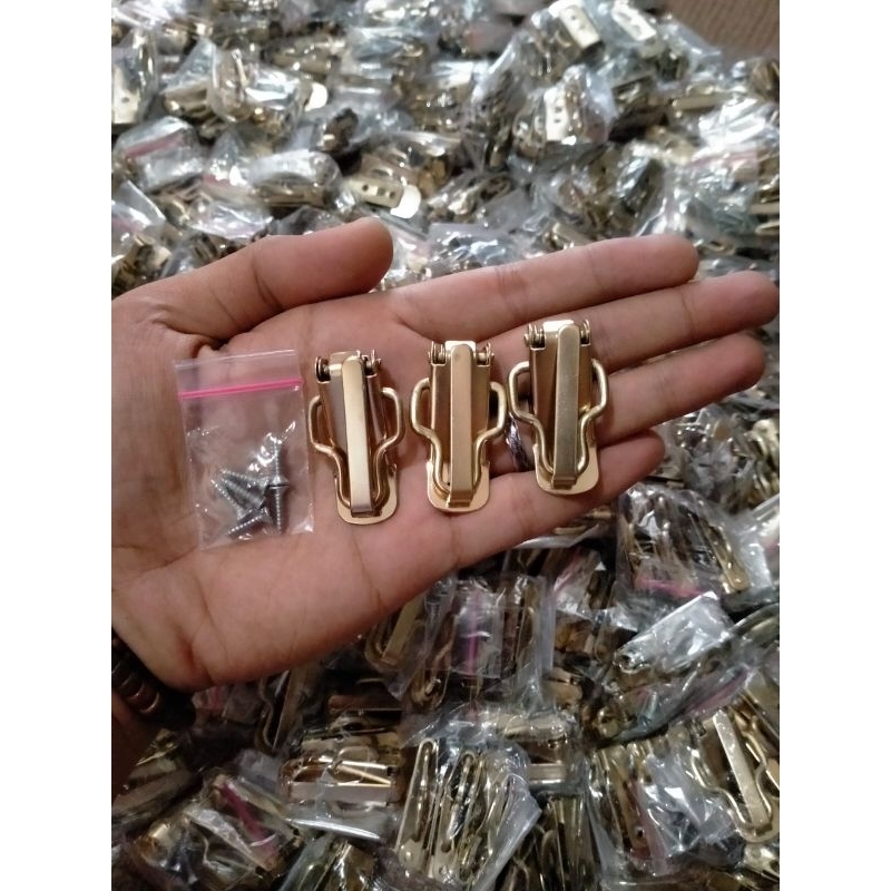 Jual KLEM KOPER GOLD TEBOK PLECI DAN LOVEBIRD | Shopee Indonesia
