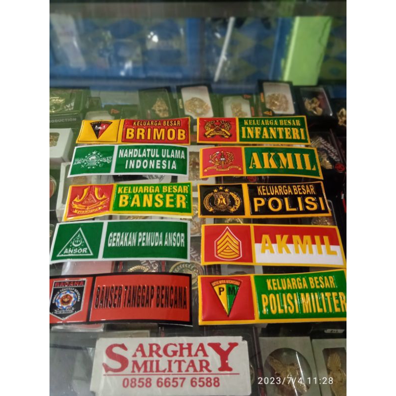 Jual STIKER PLAT AKMIL STIKER PLAT KELUARGA BESAR POLISI STIKER PLAT