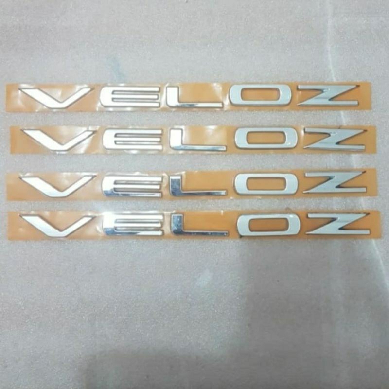 Jual Emblem depan Kap mesin Toyota Veloz | Shopee Indonesia